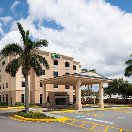 Holiday Inn Express & Suites Boynton Beach West By Ihg Exterior foto